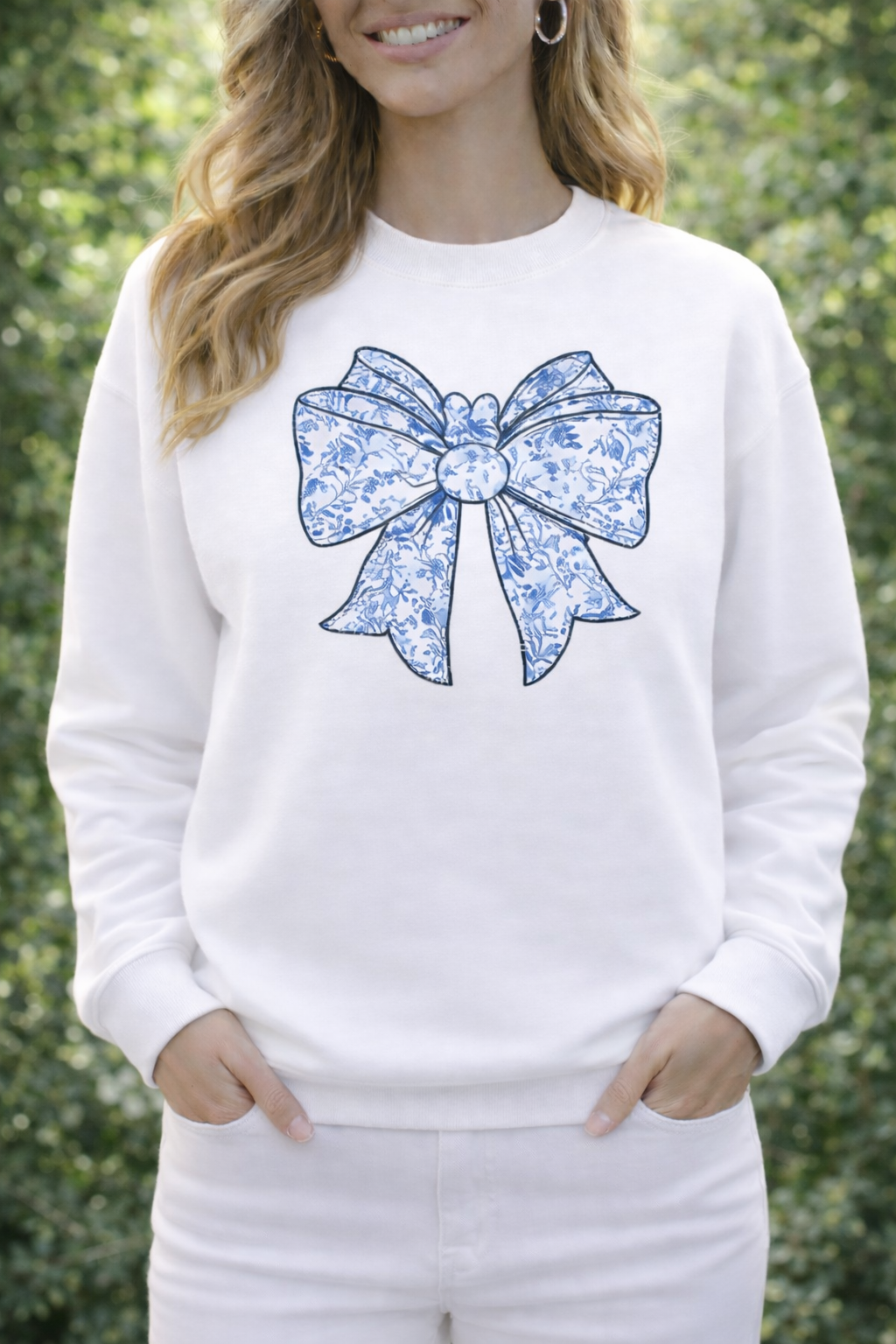 Blue Vintage Bow – Classic Chic Edition