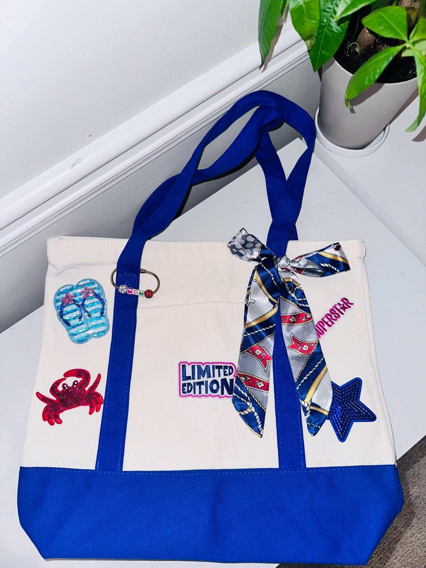 Coastal Charm Tote – Limited Edition 💙